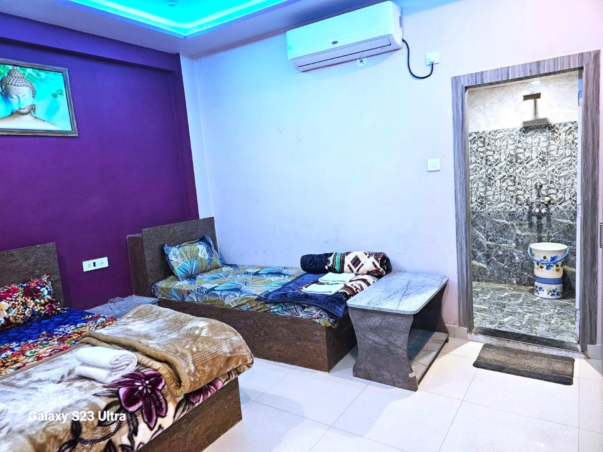 Hotel Kashi Inn Raj Ghat Varanasi Esterno foto