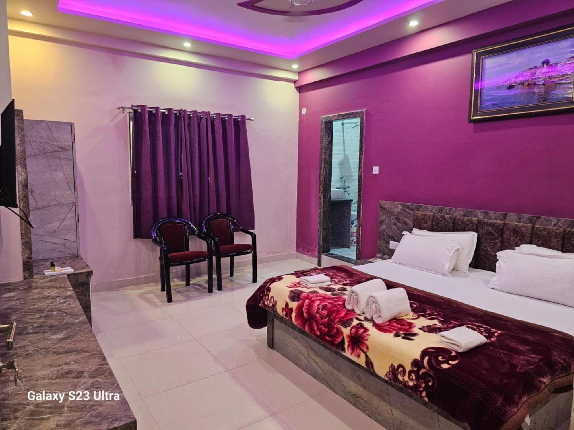 Hotel Kashi Inn Raj Ghat Varanasi Esterno foto
