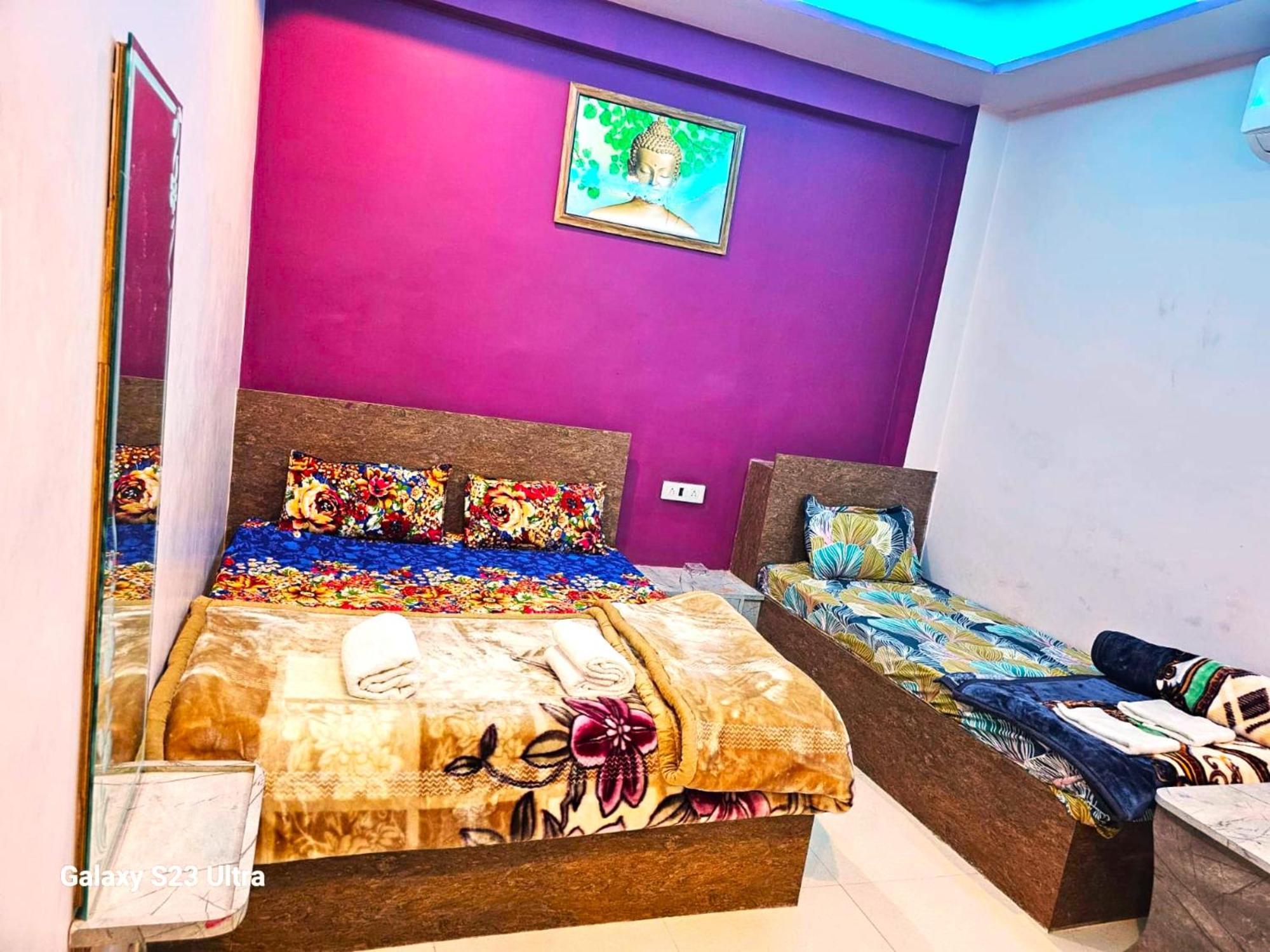 Hotel Kashi Inn Raj Ghat Varanasi Esterno foto